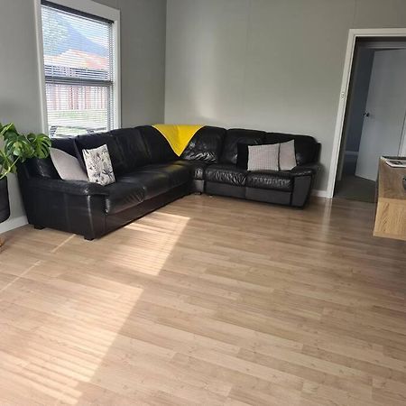הוילה Tullah Holiday House On Sale מראה חיצוני תמונה